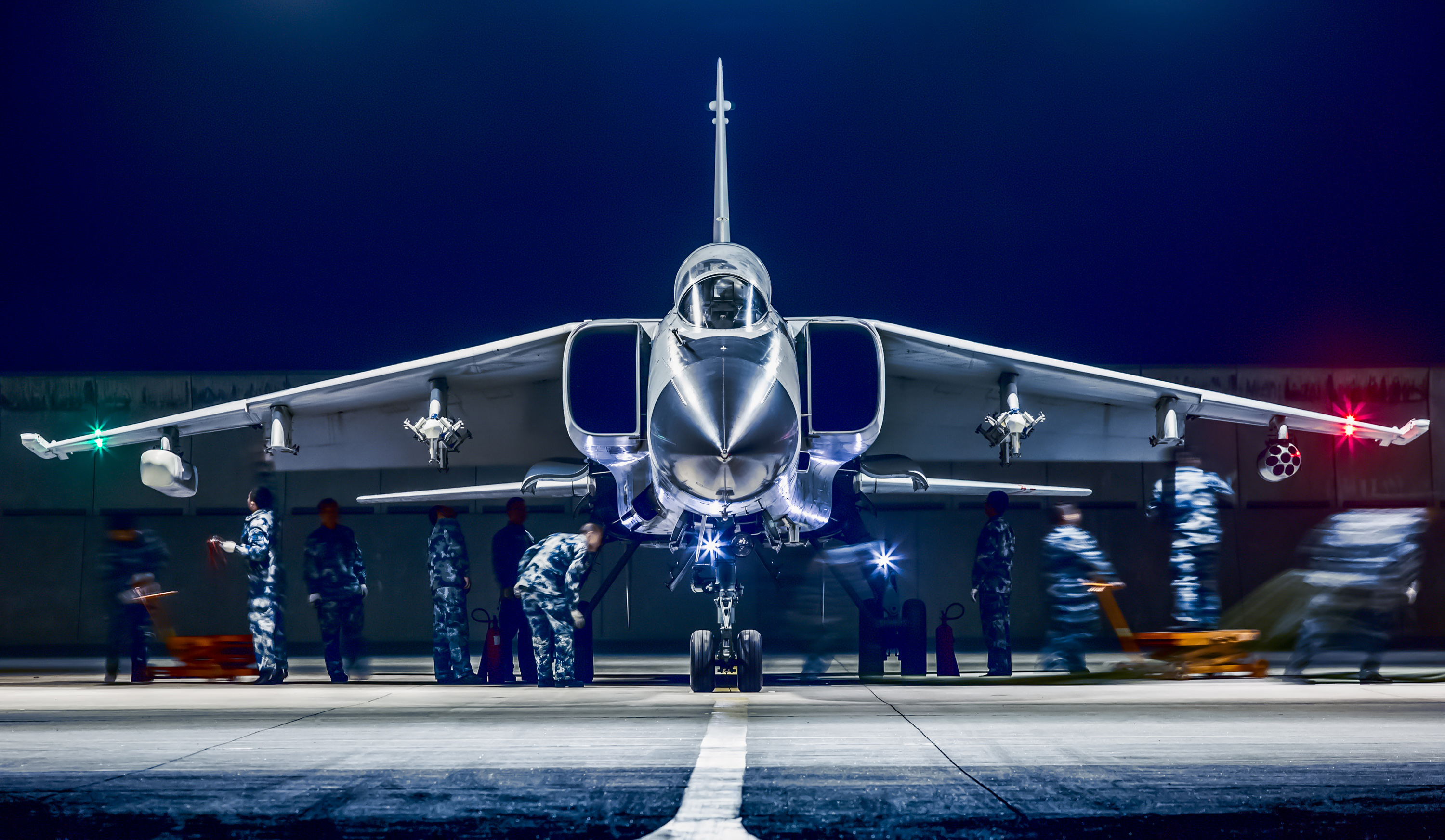 國(guó)防航空